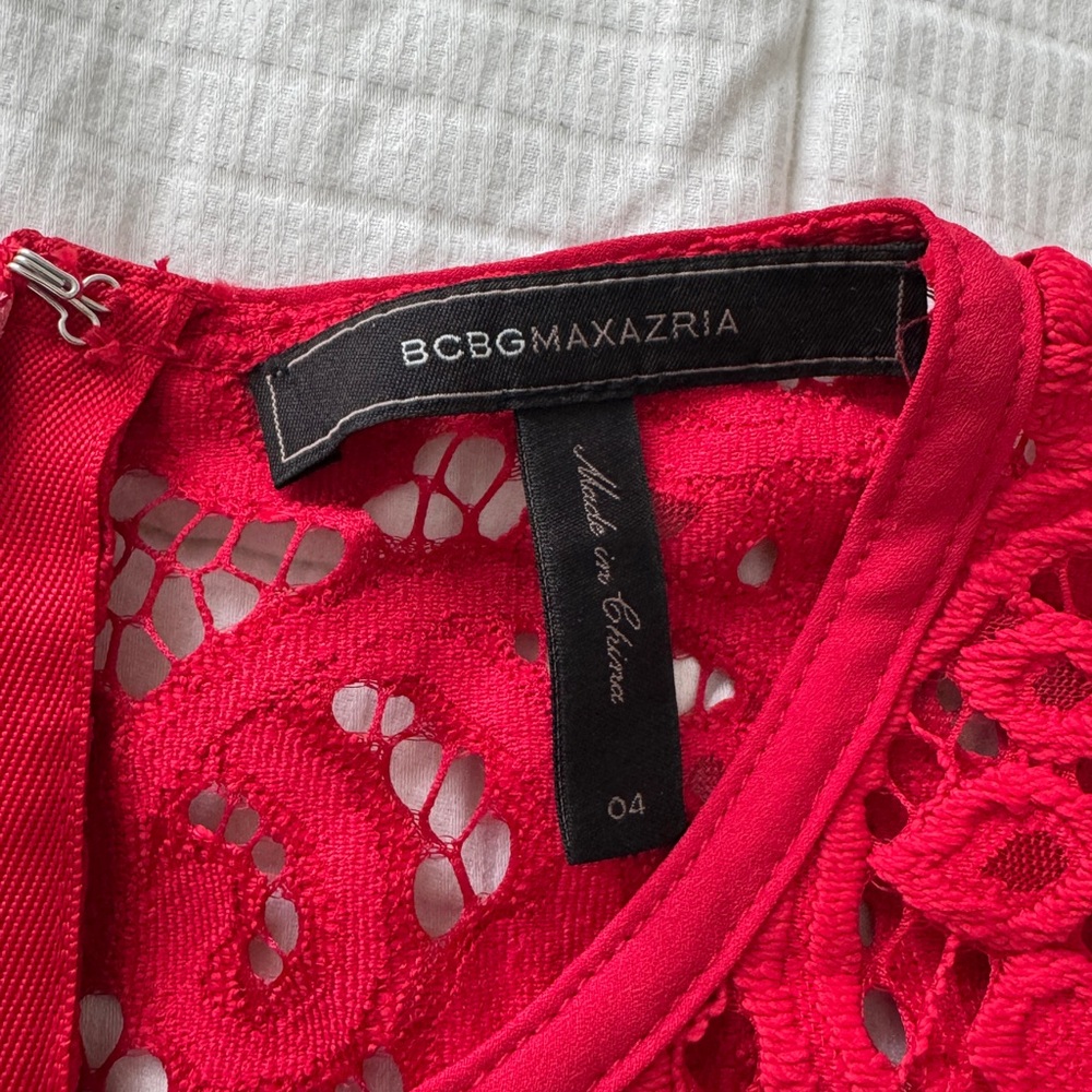 BCBG sleeveless red lace mini holiday dress - Picture 8 of 9